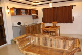 Palms Cove Resort