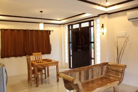 Palms Cove Resort