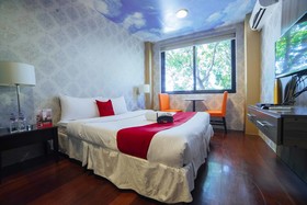 Bless Amare Boutique Hotel by RedDoorz