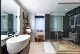 Nobu Hotel