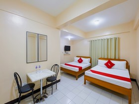 Oyo 836 E & H Residences