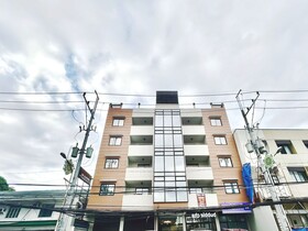 Rayjan Apartelle By OYO
