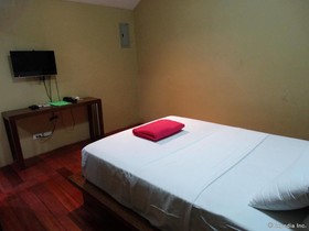 The Purple Tree Bed And Breakfast