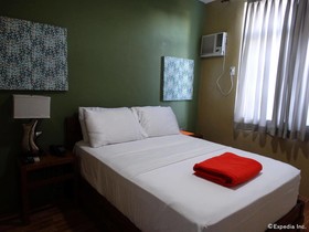 The Purple Tree Bed And Breakfast