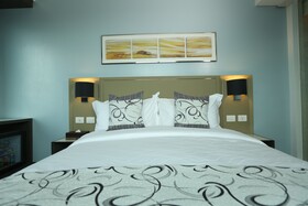 Belmont Hotel Manila