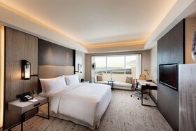 Conrad Manila