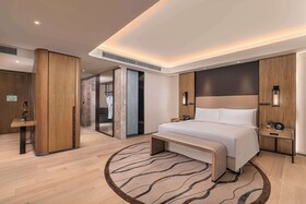 Conrad Manila