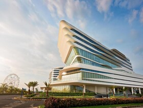 Conrad Manila