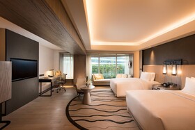 Conrad Manila