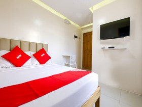 Freemont Place by OYO Rooms