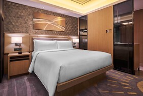 Hilton Manila