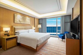 Hilton Manila