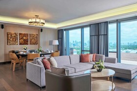 Hilton Manila