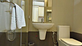 Hotel 101