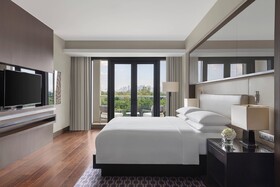 Manila Marriott Hotel