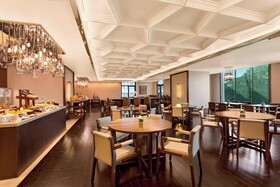 Manila Marriott Hotel