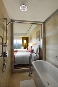 Manila Marriott Hotel