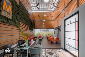 OYO 841 Metro Deluxe Residences
