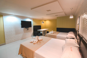 New Winston Hotel
