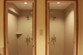 Pinoy Pamilya Hotel