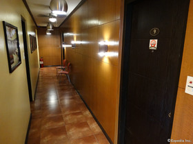 Victoria Court Cuneta Motorist Lodge
