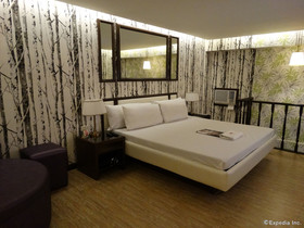 Victoria Court Cuneta Motorist Lodge