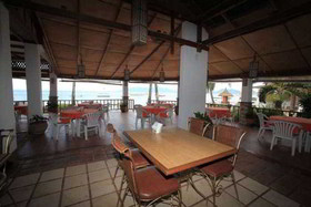 Aura Dive Resort