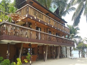 Bamboo House Beach Lodge & Restaurant