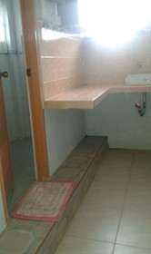 Buena Lynne's Resort Annex