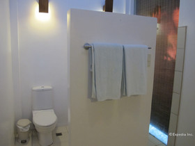 Buri Resort & Spa