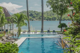 Casalay Boutique Villas and Dive