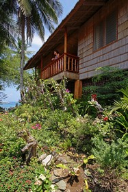 El Galleon Beach Resort