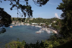 El Galleon Beach Resort