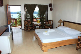 Elizabeth's Hideaway Hotel & Restaurant