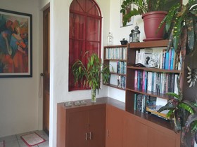 Felina Guest House