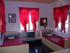 Felina Guest House