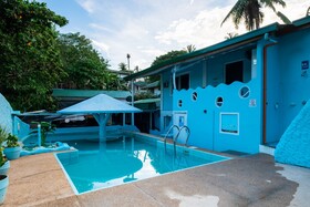 GB Wight Accommodation & Resto Bar