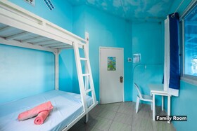 GB Wight Accommodation & Resto Bar