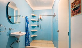GB Wight Accommodation & Resto Bar