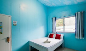 GB Wight Accommodation & Resto Bar