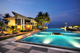 Infinity Resort