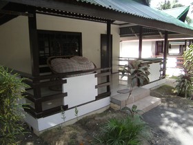 Seashore Beach Resort Bar & Restaurant