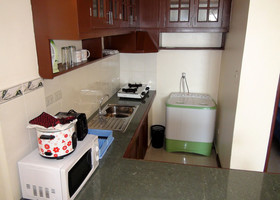 Squares Cafe and Apartments