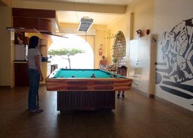 Squares Cafe and Apartments