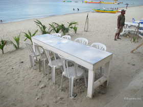 White Beach Hotel