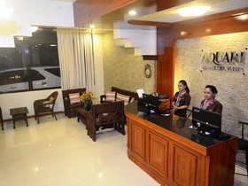 Aquari Travelers Suites