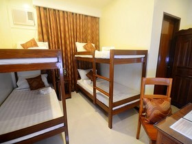 Aquari Travelers Suites