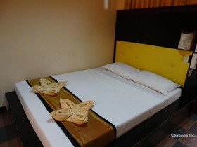 Corazon Tourist Inn