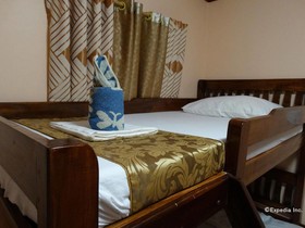 Corazon Tourist Inn