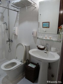 Daluyon Beach & Mountain Resort